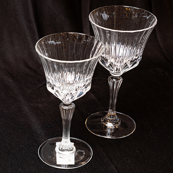 Fancy Restaurant Serving Glasses