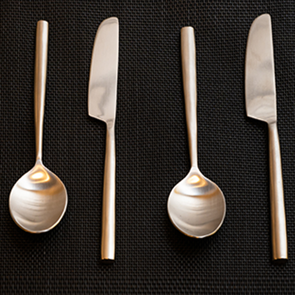 Hotel Cutlery and Crockery